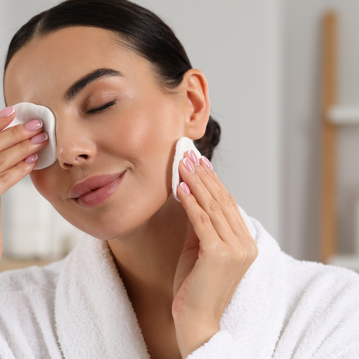 Smoothing Make Up Remover Milk Ixora Organic Beauty