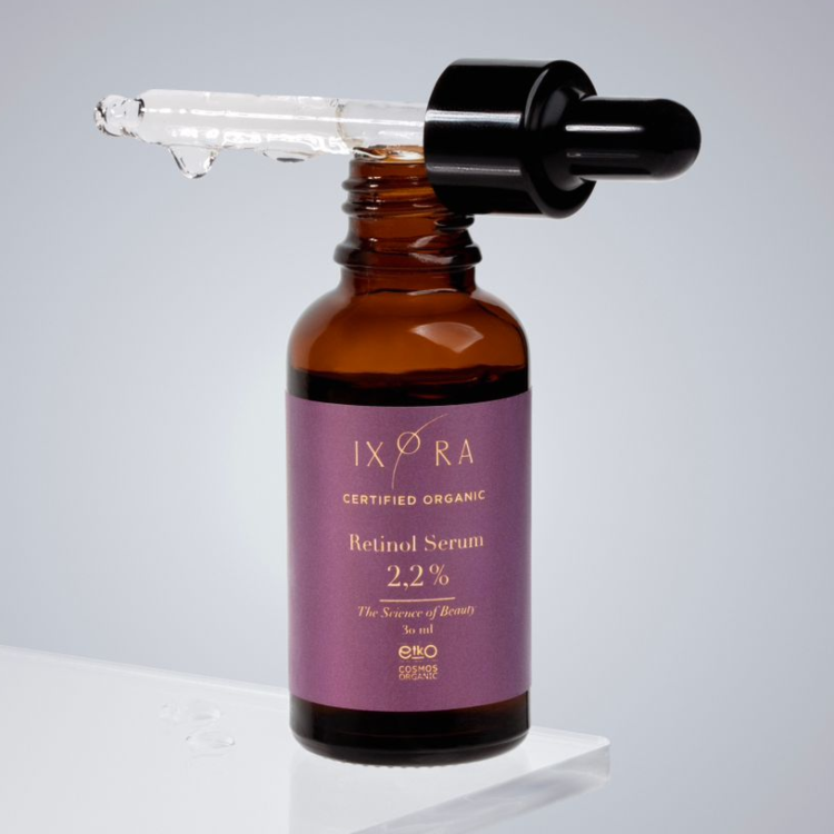 Retinol Serum 2.2 %  - IXORA Ixora Organic Beauty